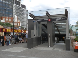 The most significant architectural and structural changes to the station can be found on the surface, where redesigned station entrances can be sealed off to protect the station from floodwaters. This entrance is at the northern end of the station, between Battery Park and State Street.